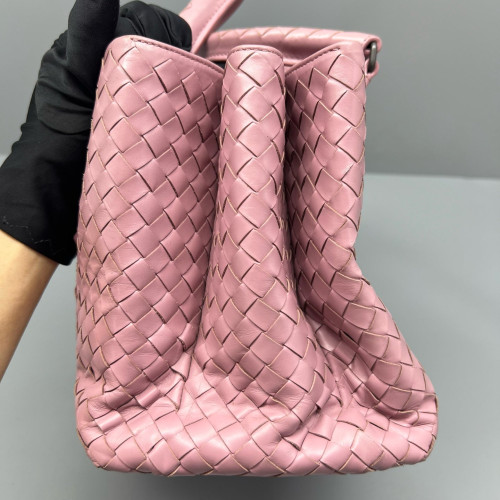 Bottega Veneta Small Roma Tote Bag Calfskin Intrecciato Pale Orchid