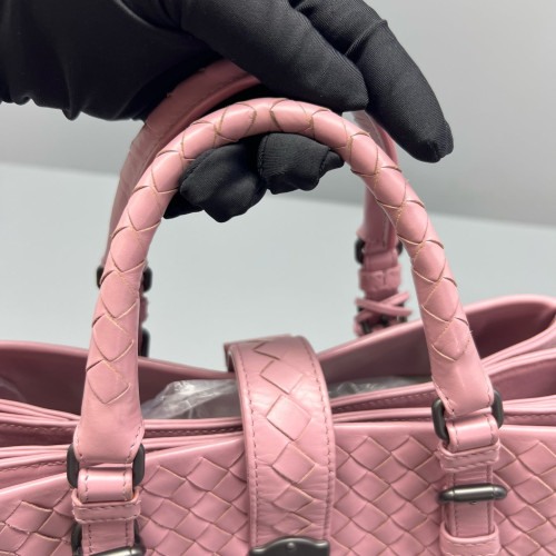 Bottega Veneta Small Roma Tote Bag Calfskin Intrecciato Pale Orchid