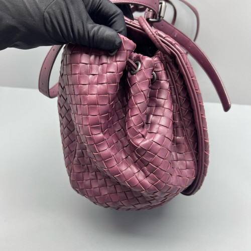 Bottega Veneta Shoulder Bag Calfskin Intrecciato Plum Purple