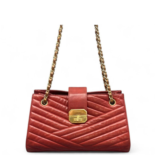 Chanel Chevron Tote Bag Aged Calfskin Red