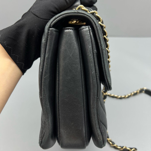 Chanel Quilted Small Trendy CC Handle Flap Calfskin Black Chanel Quilted Small Trendy CC Handle Flap Calfskin Black