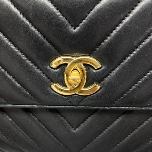 Chanel Quilted Small Trendy CC Handle Flap Calfskin Black Chanel Quilted Small Trendy CC Handle Flap Calfskin Black