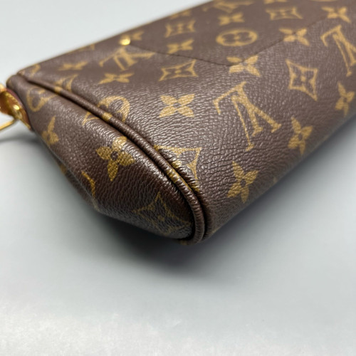 Louis Vuitton Favorite MM Monogram Brown