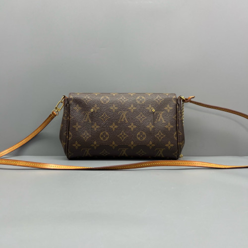 Louis Vuitton Favorite MM Monogram Brown