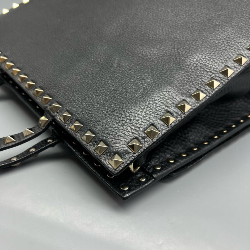 Valentino Rockstud Tote Bag Grained Calfskin Black