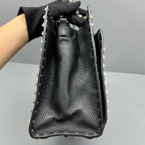 Valentino Rockstud Tote Bag Grained Calfskin Black