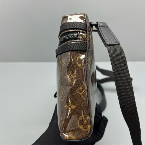 Louis Vuitton Messenger Monogram Brown Black
