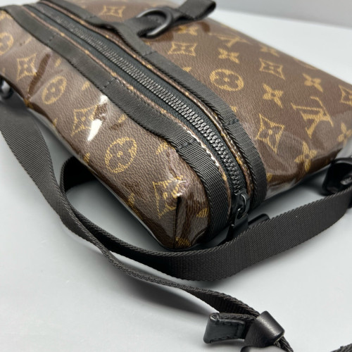 Louis Vuitton Messenger Monogram Brown Black