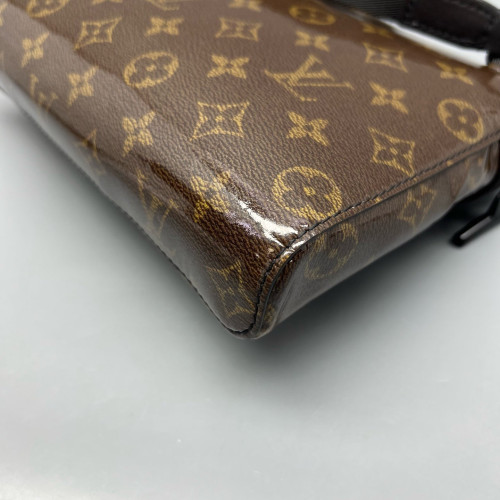 Louis Vuitton Messenger Monogram Brown Black