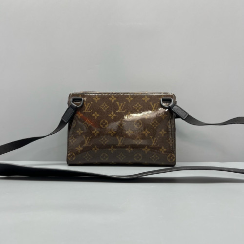 Louis Vuitton Messenger Monogram Brown Black