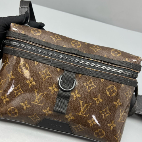 Louis Vuitton Messenger Monogram Brown Black