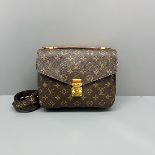 Louis Vuitton Pochette Metis Monogram Brown