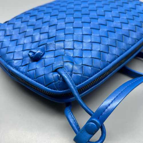 Bottega Veneta Nodini Crossbody Messenger Lambskin Intrecciato Nappa Blue