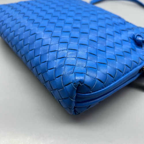 Bottega Veneta Nodini Crossbody Messenger Lambskin Intrecciato Nappa Blue