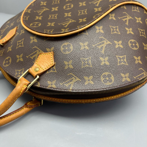 Louis Vuitton Ellipse MM Monogram Brown