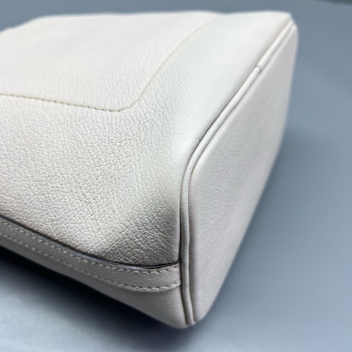 Louis Vuitton Lock And Walk Bucket Calfskin White