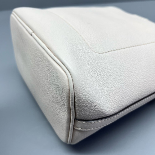 Louis Vuitton Lock And Walk Bucket Calfskin White