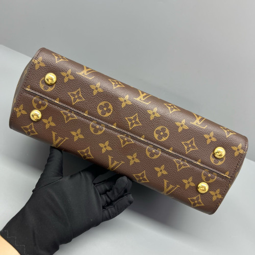 Louis Vuitton Cluny Mm Monogram Brown Louis Vuitton Cluny Mm Monogram Brown