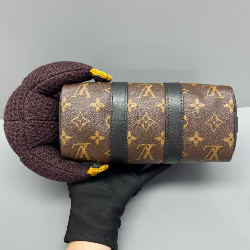 Louis Vuitton Keepall 25 Monogram Brown Black