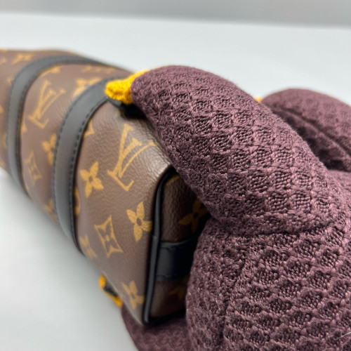 Louis Vuitton Keepall 25 Monogram Brown Black