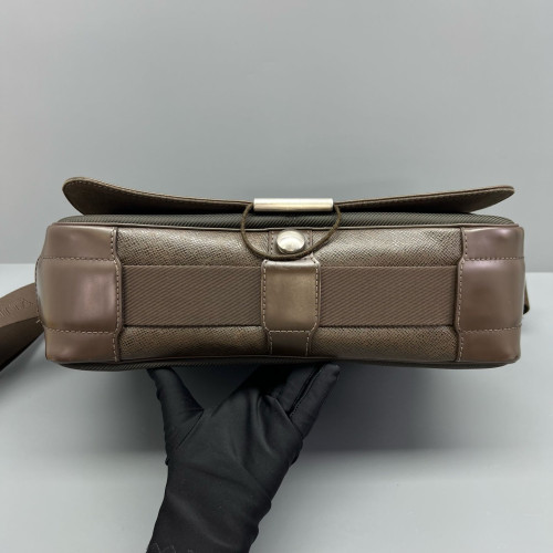 Louis Vuitton Bastille Messenger Calfskin Brown