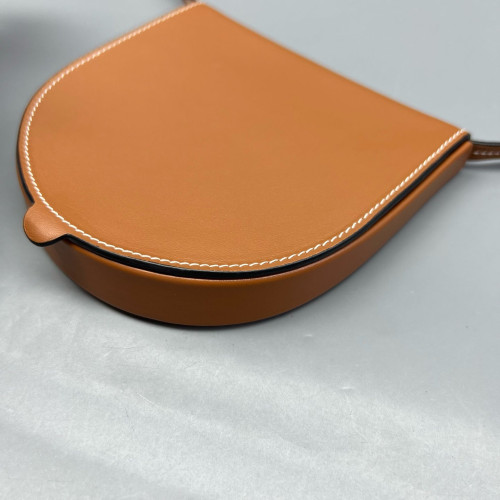 Loewe Saddle Bag Calfskin Tan