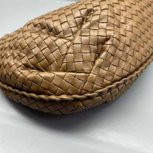 Bottega Veneta Medium Veneta Hobo Calfskin Intrecciato Light Brown