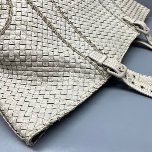 Bottega Veneta Tote Bag Calfskin Intrecciato Beige
