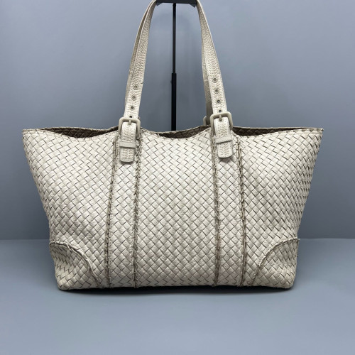 Bottega Veneta Tote Bag Calfskin Intrecciato Beige