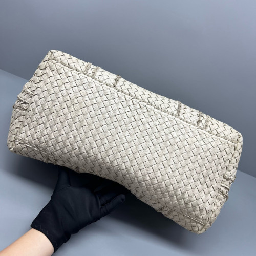 Bottega Veneta Tote Bag Calfskin Intrecciato Beige
