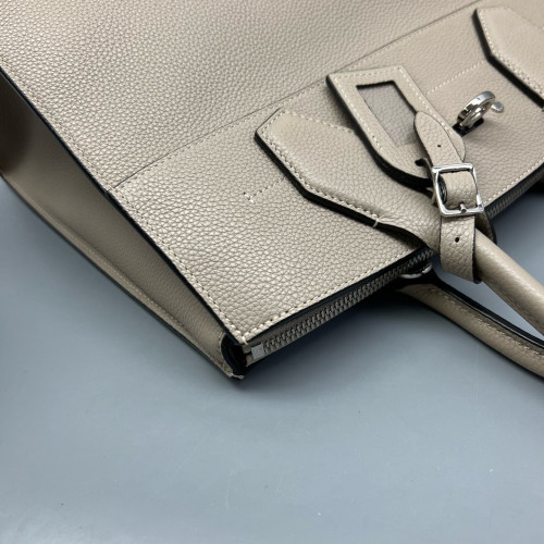 Louis Vuitton City Steamer MM Calfskin Grey