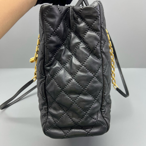 Chanel Quilted Tote Bag Calfskin Black Chanel Quilted Tote Bag Calfskin Black