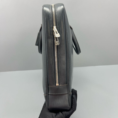 Louis Vuitton Porte Documents Voyage PM Epi Dark Grey