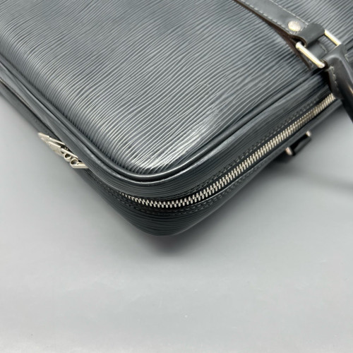 Louis Vuitton Porte Documents Voyage PM Epi Dark Grey
