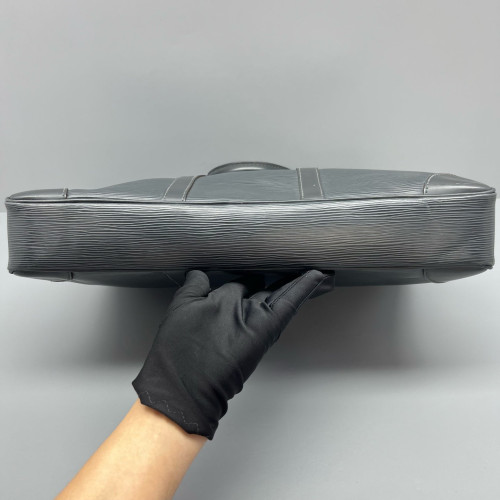 Louis Vuitton Porte Documents Voyage PM Epi Dark Grey