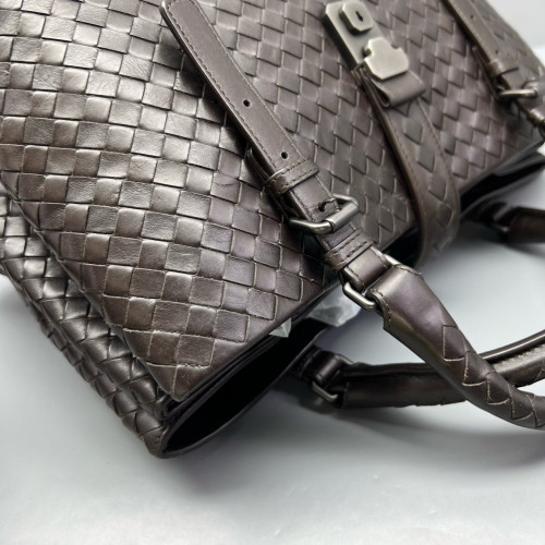 Bottega Veneta Large Roma Tote Bag Calfskin Intrecciato Dark Brown Bottega Veneta Large Roma Tote Bag Calfskin Intrecciato Dark Brown