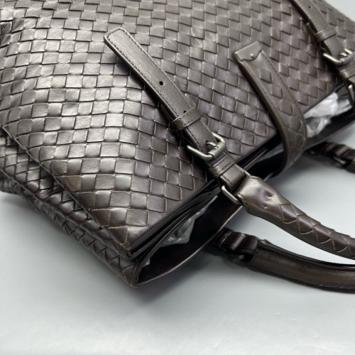 Bottega Veneta Large Roma Tote Bag Calfskin Intrecciato Dark Brown Bottega Veneta Large Roma Tote Bag Calfskin Intrecciato Dark Brown