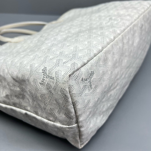 Goyard Anjou PM Goyardine White Goyard Anjou PM Goyardine White