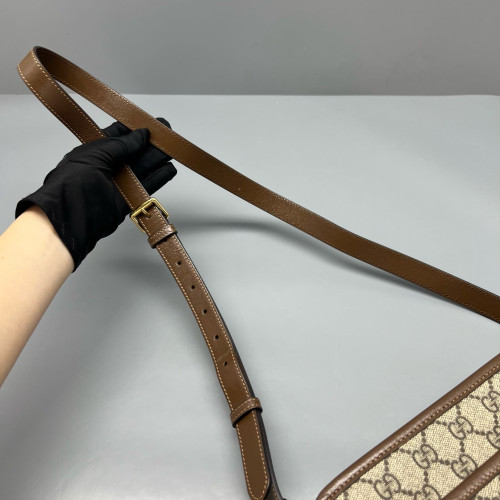 Gucci Camera Case GG Monogram Brown