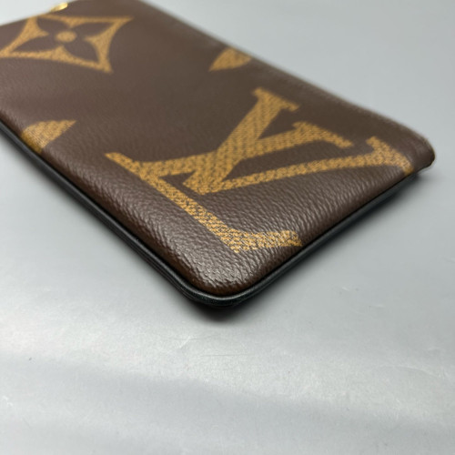 Louis Vuitton Trio Puch Reverse Monogram Brown