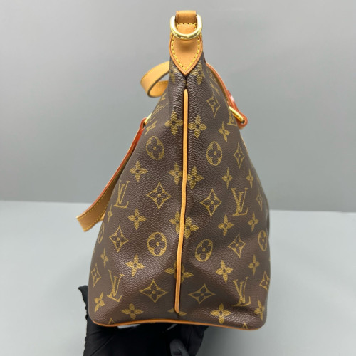 Louis Vuitton Palermo PM Monogram Brown