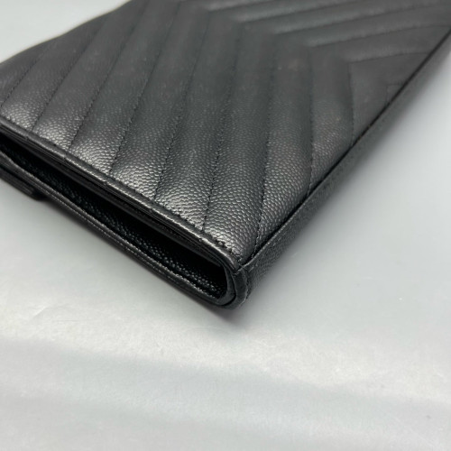 Yves Saint Laurent Envelope Wallet On Chain Shiny Caviar Calfskin Black Yves Saint Laurent Envelope Wallet On Chain Shiny Caviar Calfskin Black