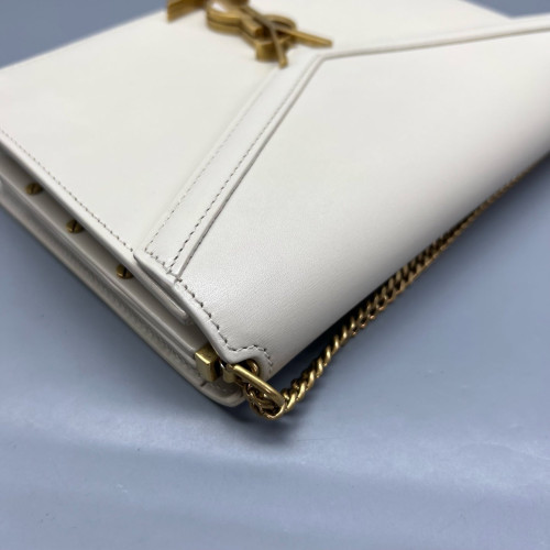Yves Saint Laurent Cassandra Chain Wallet Calfskin Beige Clair