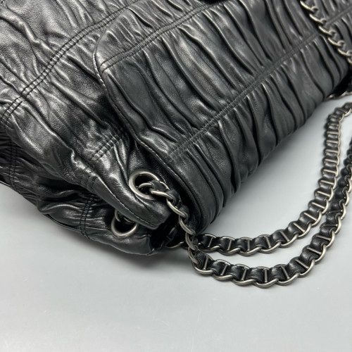 Prada Gaufre Chain Shoulder Bag Gaufre Calfskin Black