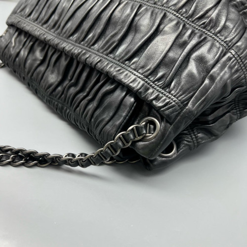 Prada Gaufre Chain Shoulder Bag Gaufre Calfskin Black