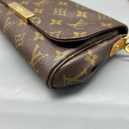 Louis Vuitton Favorite PM Monogram Brown
