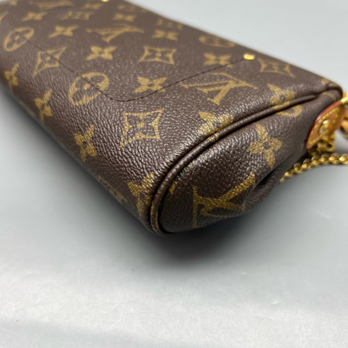 Louis Vuitton Favorite PM Monogram Brown