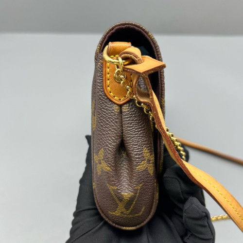 Louis Vuitton Favorite PM Monogram Brown