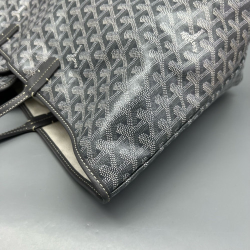 Goyard Saint Louis PM Goyardine White Dark Grey