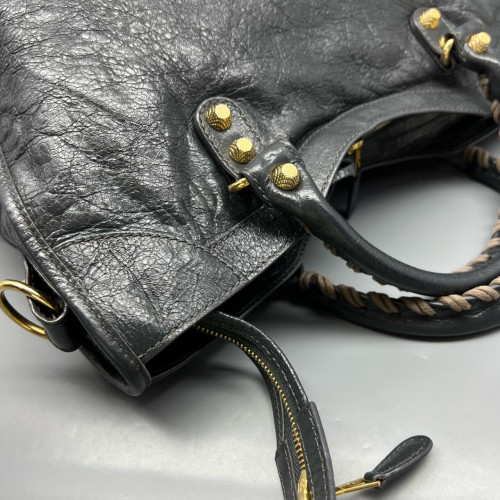 Balenciaga Medium City Arena Lambskin Grey Balenciaga Medium City Arena Lambskin Grey